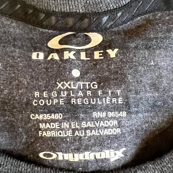 Oakley front pocket teeshirt size XXL - Picture 3 of 3
